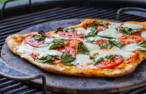 Pizza Napolitana receita Weber para a mellhor mãe do mundo