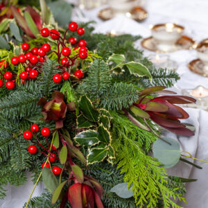 Garland with Natural Pine and Holly (120cm length)