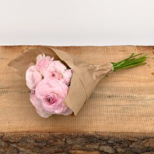 Molho de Ranúnculos - rosa suave